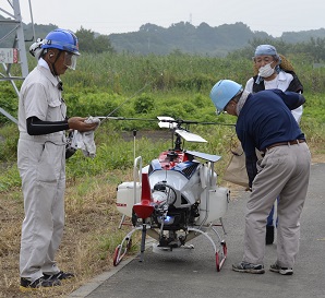 2020年度 鹿室のコスモス畑にコスモスの種を蒔くときの様子 写真12枚目