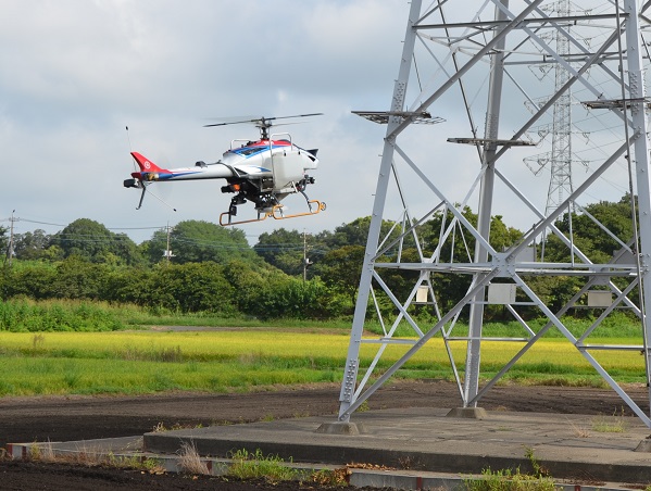 鹿室コスモス 2023年8月19日コスモスの種蒔きをラジコンヘリで実施しているところの写真7枚目