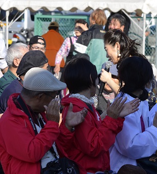 2018年度鹿室コスモス祭り　ゲストショー 工藤あやのさんの写真枚目