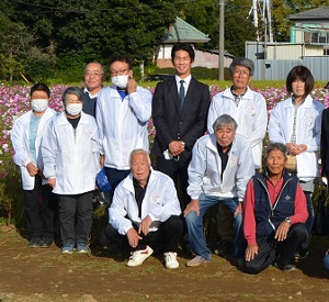 2021年11月７日現在の鹿室コスモス畑の周辺 写真2枚目