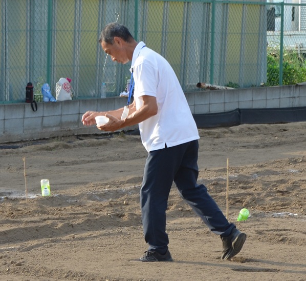 鹿室コスモス 2025年度9月20日 幼稚園児・小学生・中学性にてコスモスの種蒔を行った様子の写真20枚目