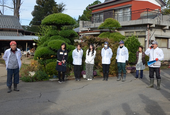 鹿室コスモス 地域の絆で咲かせた「コスモス祭り」2025年11月02日の画像2枚目
