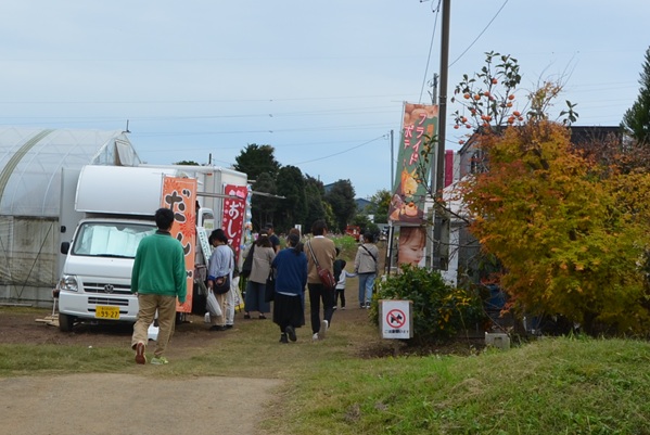 鹿室コスモス 地域の絆で咲かせた「コスモス祭り」2025年11月02日の画像8枚目