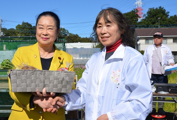 鹿室コスモス 地域の絆で咲かせた「コスモス祭り」2025年11月03日の画像11枚目